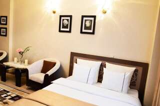 Апартаменты Comfort Apartments - Beautiful Suite by the Park Гродно Апартаменты с 1 спальней-1