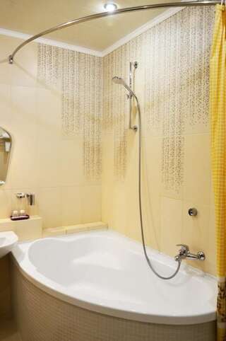 Апартаменты Comfort Apartments - Beautiful Suite by the Park Гродно Апартаменты с 1 спальней-14